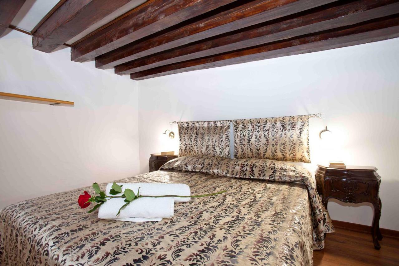 Di.Gianfranco Piano Nobile Apartment Venice Exterior photo