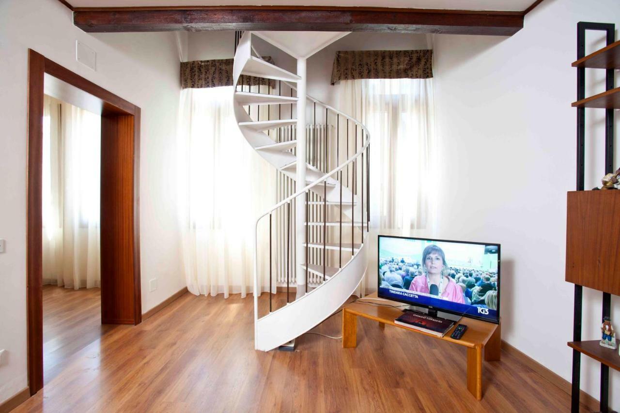 Di.Gianfranco Piano Nobile Apartment Venice Exterior photo